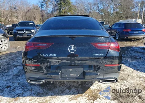 2024 Mercedes-Benz Cla 250 4Matic z USA, uszkodzony, nr VIN W1K5J4HB8RN454518